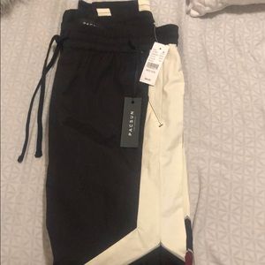 Super Cute Pacsun Joggers!